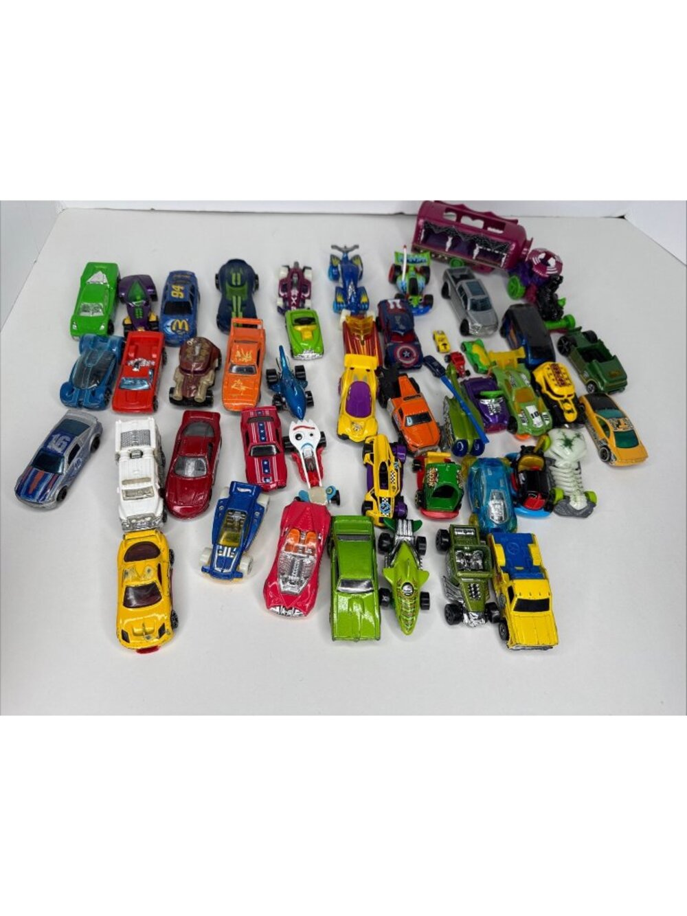 Lot Of 43 Vintage And Modern Hot Wheels 70’s 80’s 90’s 2000’s
